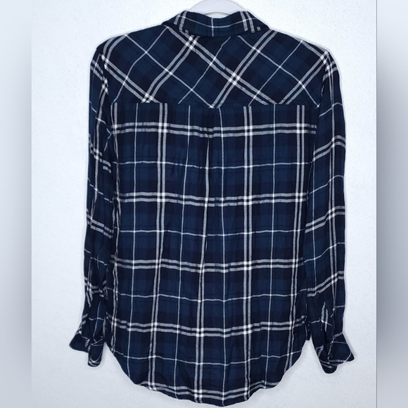 Rails Hunter Plaid Flannel Button Down Shirt in Pacific Navy Blue Small Petite - Picture 3 of 11